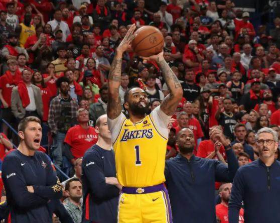 开云体育官网-谁说他不会打高端局？拉塞尔关键抢断+三分救湖人